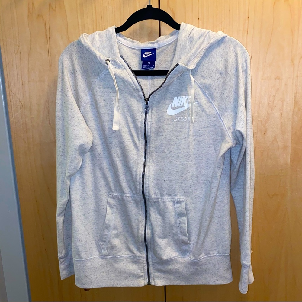 Nike Women’s full-zip lightweight hoodie